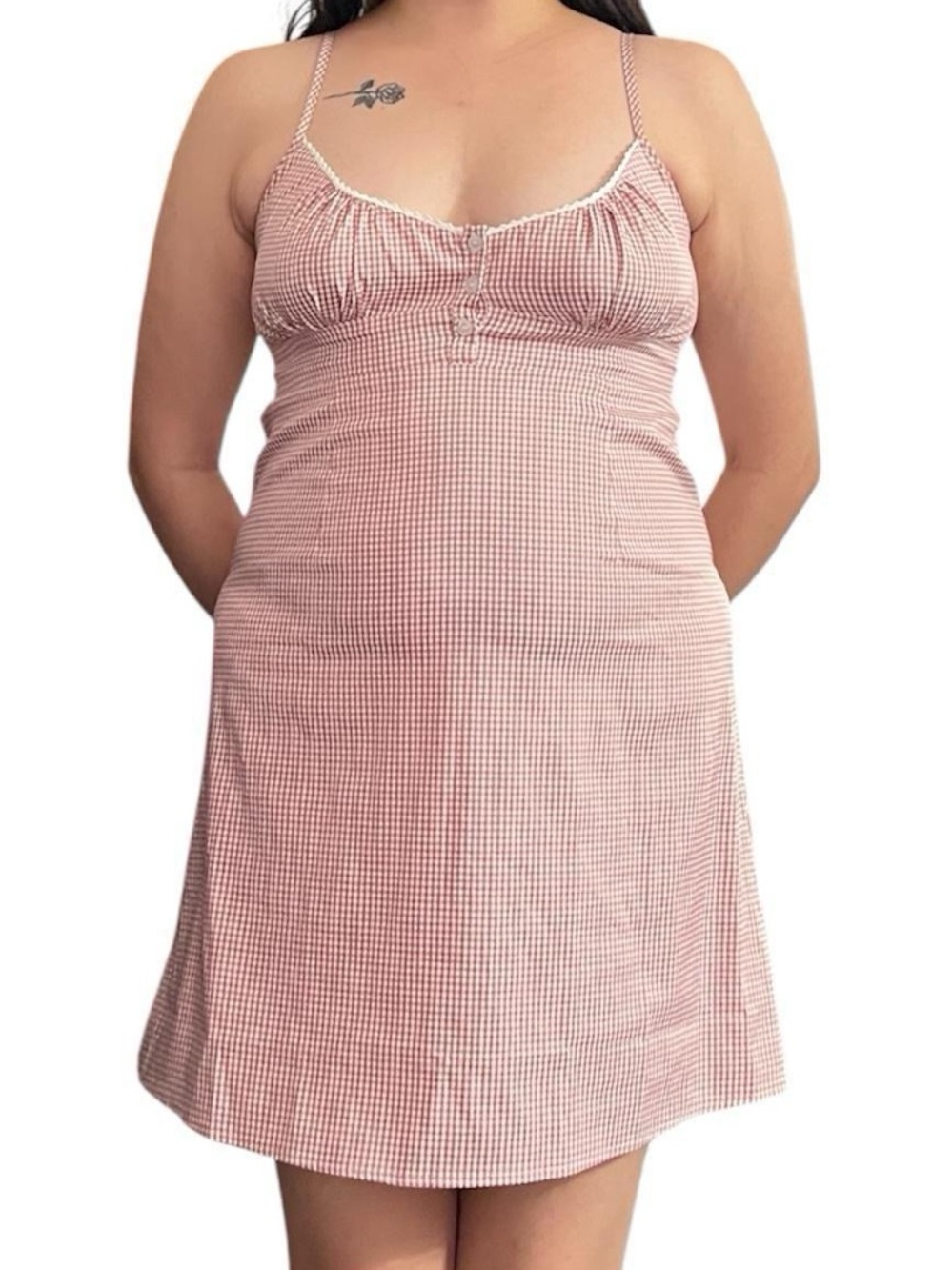Pink & white gingham dress.
